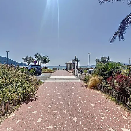 A 100m Avec Parking Et Climatisation Pour 4 - Fr-1-770-45